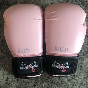 ILKB pink boxing gloves